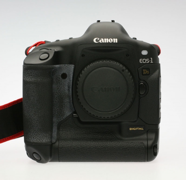 デジタル一眼レフカメラ修理 キヤノン EOS 5D 修理モニター： 詳細