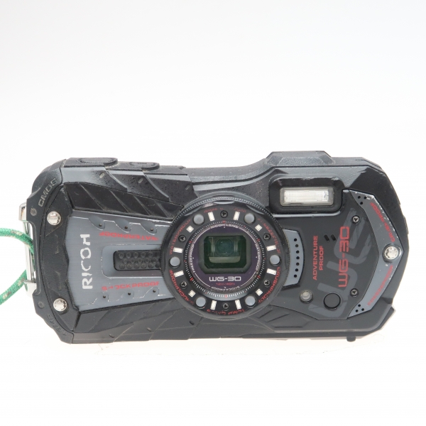 RICOH WG-50 カメラ 充電器付き RICOH WG-50 BLACK、本体と充電器のみ
