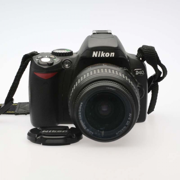 Nikon D40 デジタル一眼レフカメラ　作動未確認 sddefault.jpg